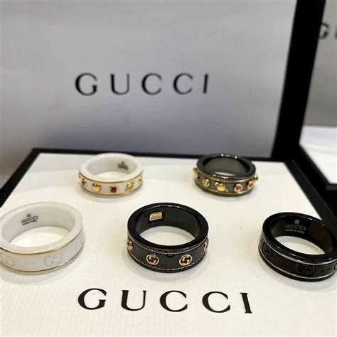 gucci icon ring with gemstones